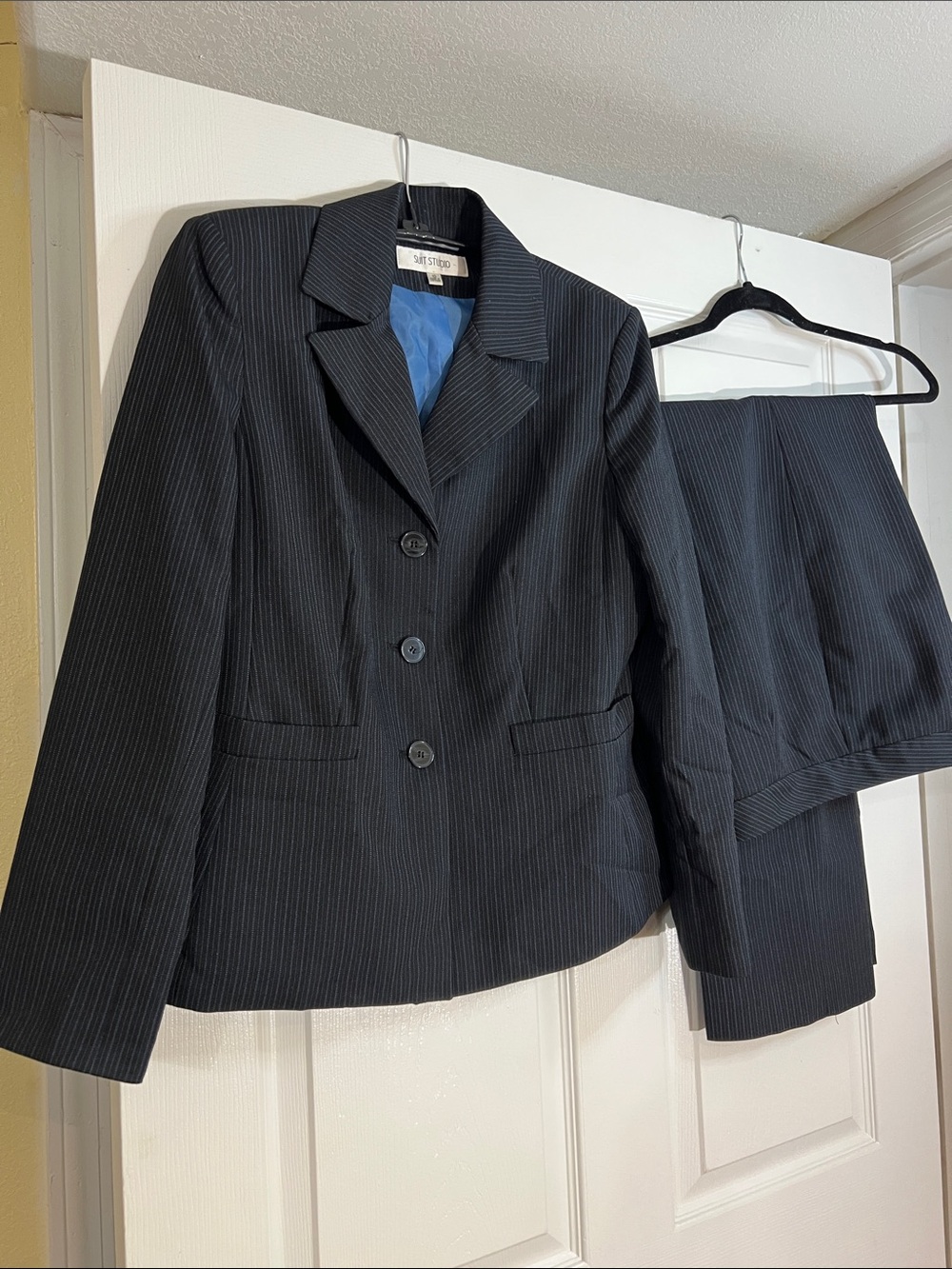 Suit Studio Black Pinstripe Women's Blazer and Pants Set